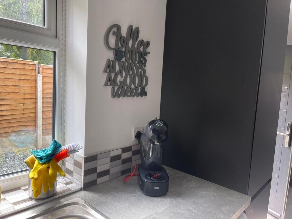 Sav Apartments - 2 Bed Cosy Flat Saffron Leicester Rom bilde