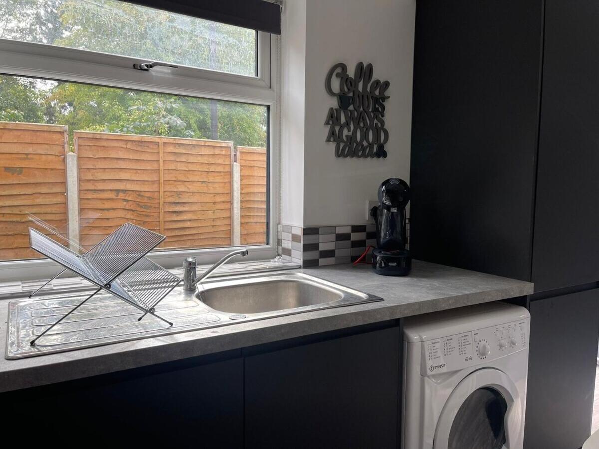 Sav Apartments - 2 Bed Cosy Flat Saffron Leicester Rom bilde